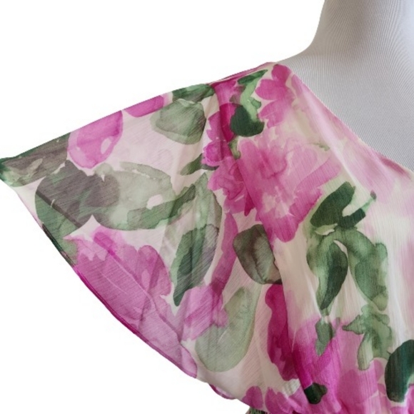 🆕️⬇️DKNY V-Neck Floral Flared Sleeve Smocked Waist Dress - Picture 4 of 13